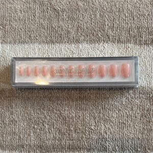 Static Nails Reusable Pop-On Manicure Set